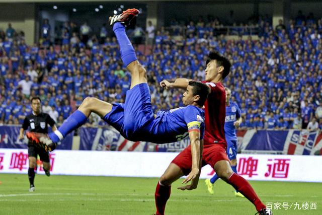 欧联杯-吉鲁普利希奇赖因德斯破门 AC米兰4-2胜